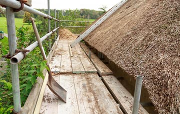advantages of Braceborough thatch roofing