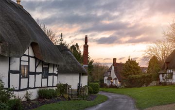 is Braceborough thatch roofing popular